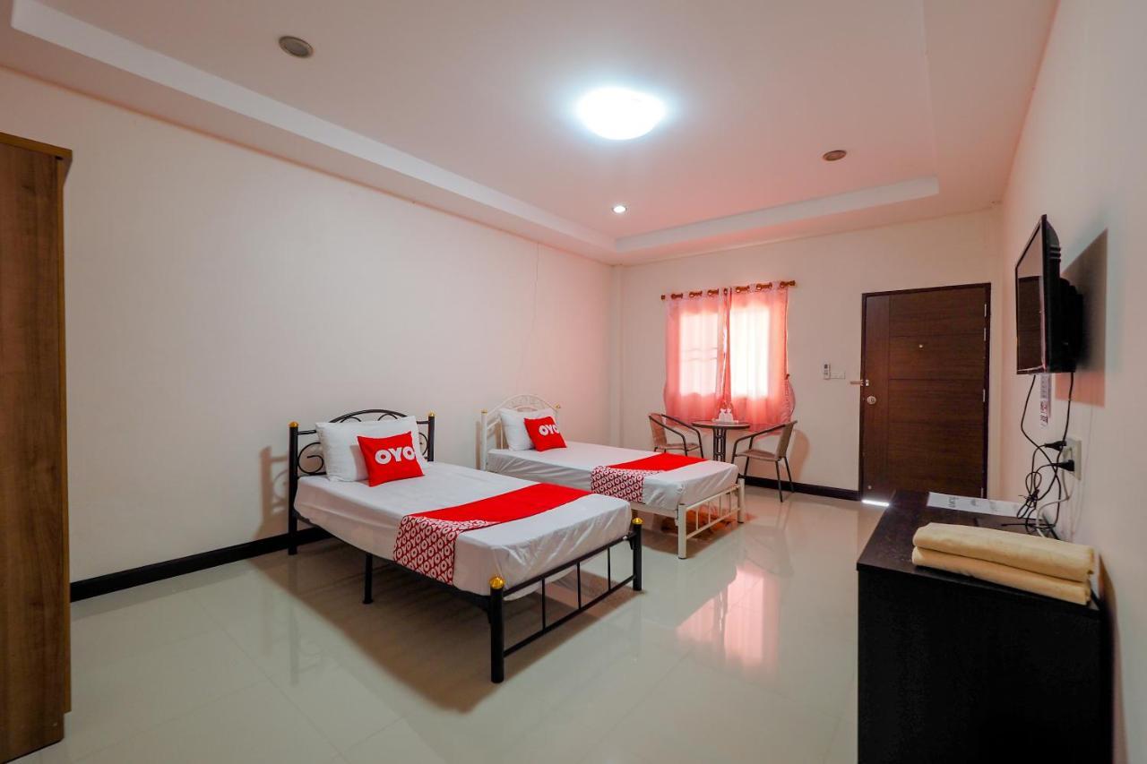 Oyo 75339 Full Frame Resort Kanchanaburi Buitenkant foto